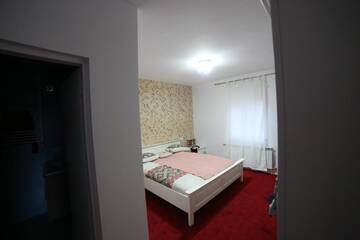 Фото номера Апартаменты Отель Fresh Accommodation г. Рэдэуци 5